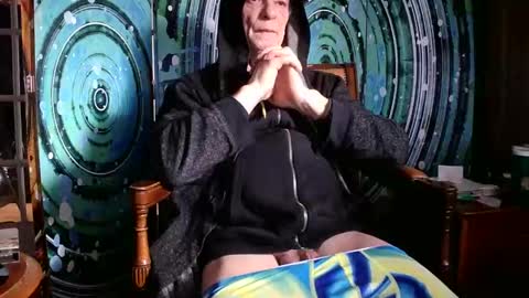 Snapshot of fellatioauto chatting on January 2025 06:27:02 PM hungnsexy online show from January 2025 06:27:02 PM
