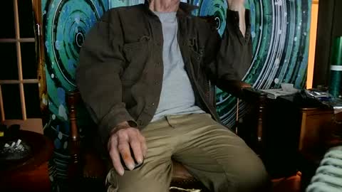 Snapshot of fellatioauto chatting on January 2025 07:07:01 AM hungnsexy online show from January 2025 07:07:01 AM