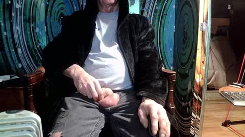 Snapshot of fellatioauto chatting on January 2025 06:46:01 AM hungnsexy online show from January 2025 06:46:01 AM