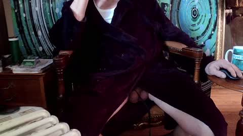 Snapshot of fellatioauto chatting on January 2025 09:07:01 PM hungnsexy online show from January 2025 09:07:01 PM