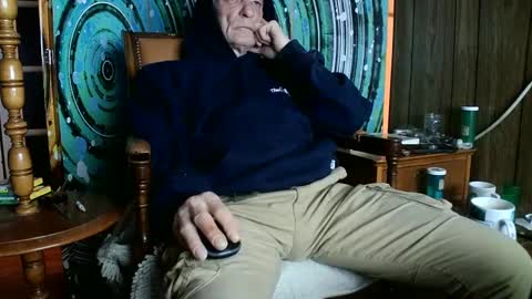 Snapshot of fellatioauto chatting on February 2025 02:03:02 AM hungnsexy online show from February 2025 02:03:02 AM