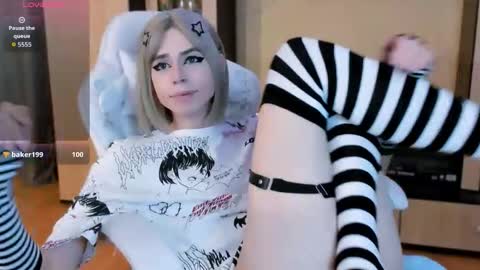 Alexa online show from November 2025 04:03:01 PM