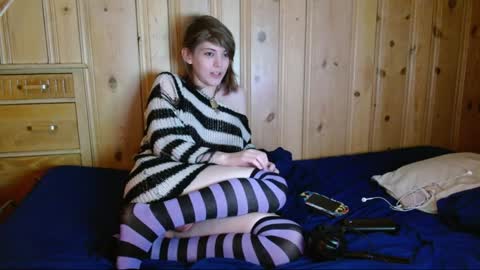 femboyflowers online show from February 2025 02:47:02 PM