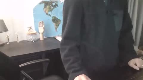 Snapshot of femdomsubby chatting on October 2025 06:47:01 AM femdomsubby online show from October 2025 06:47:01 AM