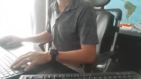 Snapshot of femdomsubby chatting on January 2026 11:21:02 PM femdomsubby online show from January 2026 11:21:02 PM