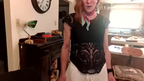 Nicole online show from July 2026 11:33:01 PM