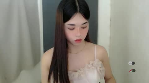 Snapshot of femylove chatting on January 2025 06:28:01 PM YOUR BEAUTIFUL ASIANFHEMY online show from January 2025 06:28:01 PM