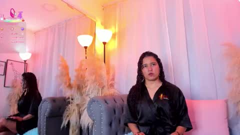 Snapshot of fennyx_08 chatting on October 2025 12:27:01 PM fennyx online show from October 2025 12:27:01 PM