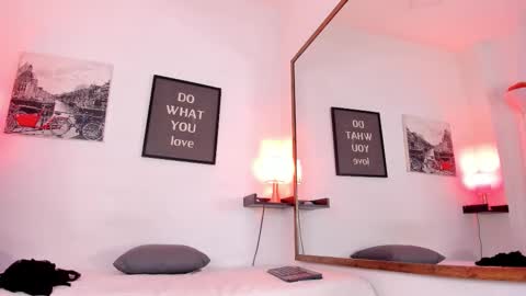 Snapshot of fennyx_08 chatting on October 2025 11:31:02 AM fennyx online show from October 2025 11:31:02 AM