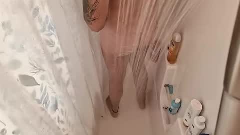 Snapshot of fenrir226453 chatting on October 2025 11:52:02 AM fenrir226453 online show from October 2025 11:52:02 AM