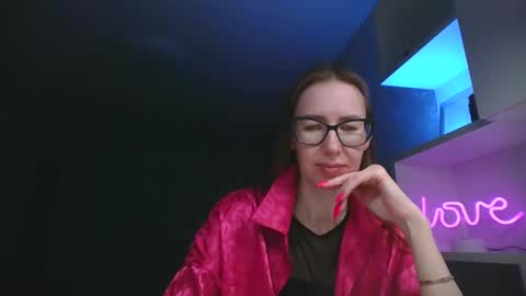 Snapshot of feraliss chatting on April 2026 03:49:01 PM feraliss online show from April 2026 03:49:01 PM