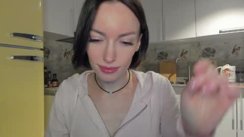 Leya online show from April 2026 05:04:02 PM