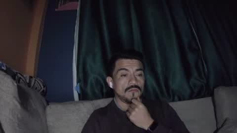 fernand89 online show from January 2025 05:01:02 AM