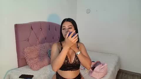 Fernanda online show from July 2026 12:14:02 PM