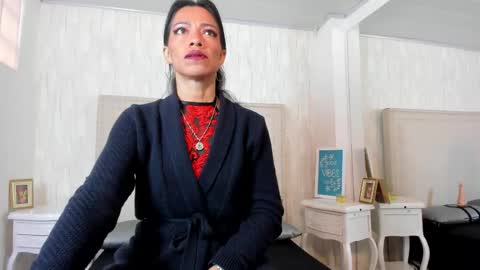 Fernanda  online show from April 2026 07:34:01 PM