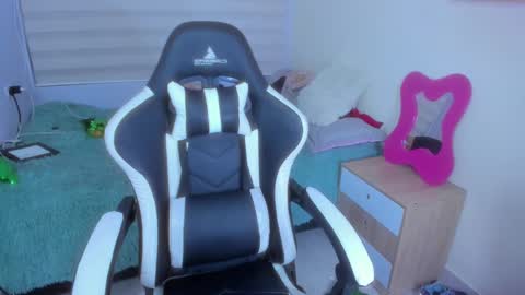 Fernanda Diaz online show from January 2025 09:13:01 AM