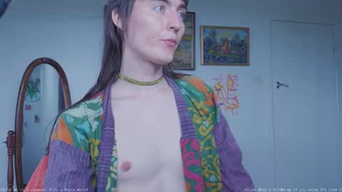 Snapshot of fernydew chatting on March 2025 12:27:02 AM Fern next stream 430pm Monday PST online show from March 2025 12:27:02 AM