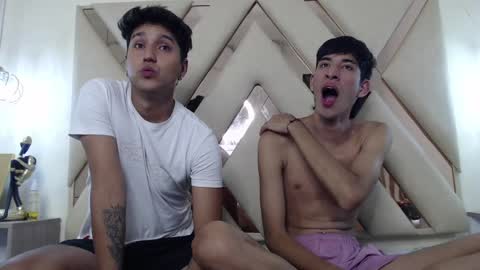 FER PHOENIX online show from January 2025 10:15:02 AM