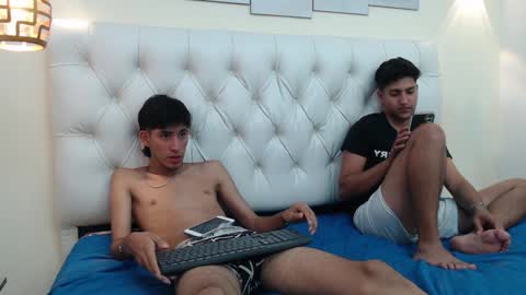 FER PHOENIX online show from January 2025 09:47:01 AM