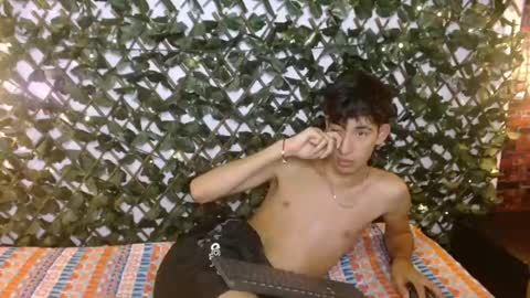 FER PHOENIX online show from February 2025 09:42:01 AM