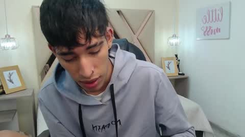 FER PHOENIX online show from March 2025 03:34:01 AM