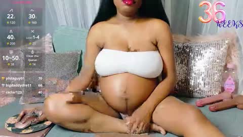 Snapshot of fertilefantasyjade chatting on November 2025 02:39:02 PM fertilefantasyjade online show from November 2025 02:39:02 PM