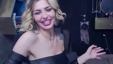 Sarah online show from December 2024 10:56:01 PM