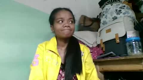 fetranialdy online show from October 2025 04:33:01 AM