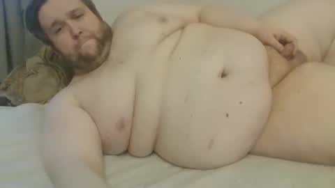 Snapshot of fettebifotze28h chatting on November 2025 03:44:02 PM Cow Sow online show from November 2025 03:44:02 PM