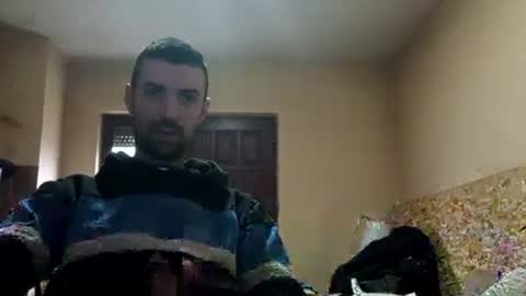 Snapshot of fffjj021 chatting on January 2025 12:04:02 PM Raised in 90s online show from January 2025 12:04:02 PM