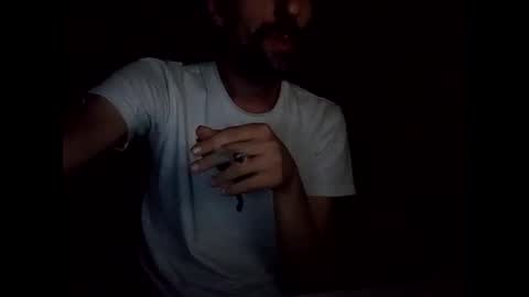 Snapshot of fffjj021 chatting on October 2025 01:01:02 AM Raised in 90s online show from October 2025 01:01:02 AM