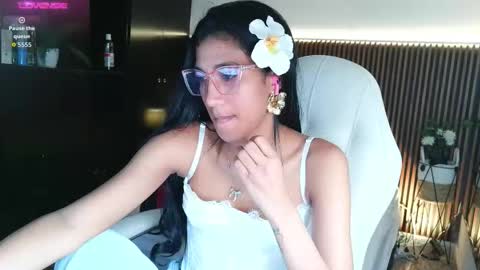 Snapshot of ffreyja_ chatting on February 2026 05:31:01 PM Freyja online show from February 2026 05:31:01 PM