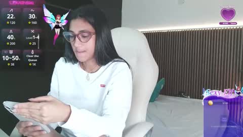 Snapshot of ffreyja_ chatting on March 2026 05:17:01 PM Freyja online show from March 2026 05:17:01 PM