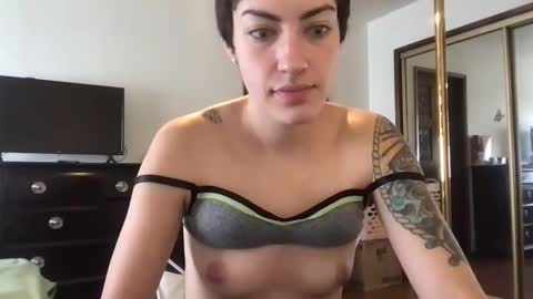 Snapshot of fgsammie chatting on October 2025 05:54:02 PM fgsammie online show from October 2025 05:54:02 PM