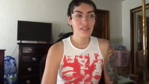 Snapshot of fgsammie chatting on October 2025 10:32:02 PM fgsammie online show from October 2025 10:32:02 PM