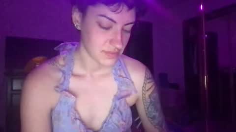 Snapshot of fgsammie chatting on December 2025 02:51:02 AM fgsammie online show from December 2025 02:51:02 AM