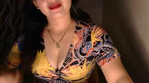 fhwilloughbyxx online show from June 2026 11:42:02 AM