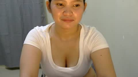 fhwilloughbyxx online show from June 2026 09:58:01 AM