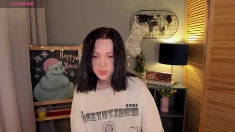 Snapshot of fiamoory chatting on December 2024 07:29:01 AM fiamoory online show from December 2024 07:29:01 AM