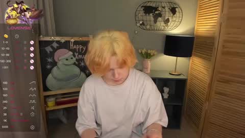 Snapshot of fiamoory chatting on January 2025 01:15:01 AM fiamoory online show from January 2025 01:15:01 AM