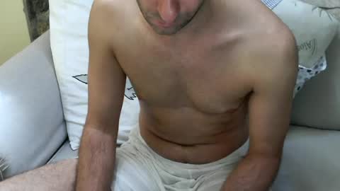 Snapshot of fidelio89 chatting on June 2026 08:58:01 AM Fid online show from June 2026 08:58:01 AM