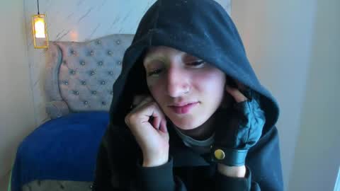   online show from May 2026 07:52:02 PM