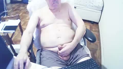 Snapshot of filhober chatting on December 2024 02:42:01 AM filhober online show from December 2024 02:42:01 AM