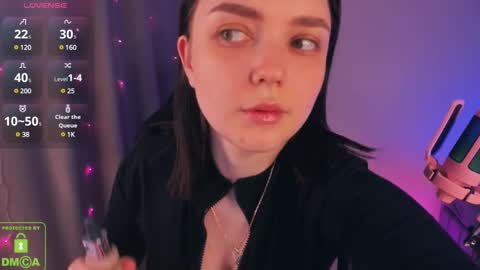 LEEN online show from March 2025 03:52:02 AM