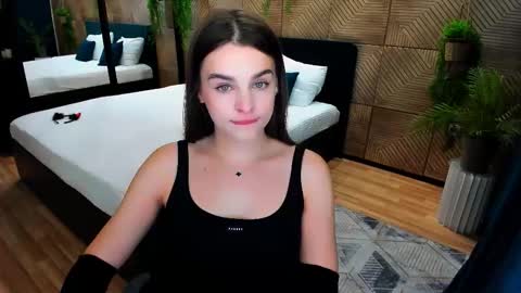 Amanda online show from October 2025 04:35:02 AM