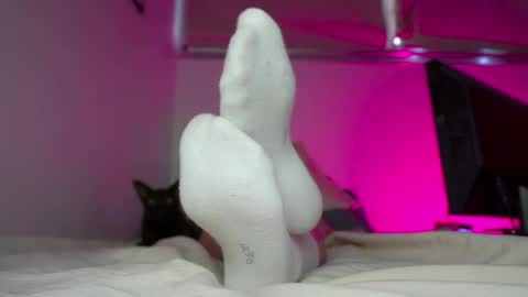 Snapshot of findomfeet_ chatting on May 2026 08:15:02 PM Ashley online show from May 2026 08:15:02 PM