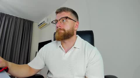 FindomGuyXXX online show from April 2026 02:15:01 PM