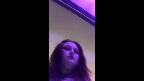 Snapshot of findommefoxi chatting on January 2025 06:35:02 AM findommefoxi online show from January 2025 06:35:02 AM