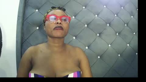 helena online show from July 2026 03:03:01 PM