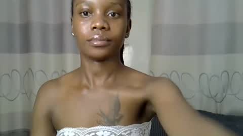 Snapshot of fine_queen12 chatting on December 2024 10:23:02 AM fine_queen12 online show from December 2024 10:23:02 AM